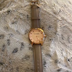 Women’s Steve Madden Watch (Never Worn!)